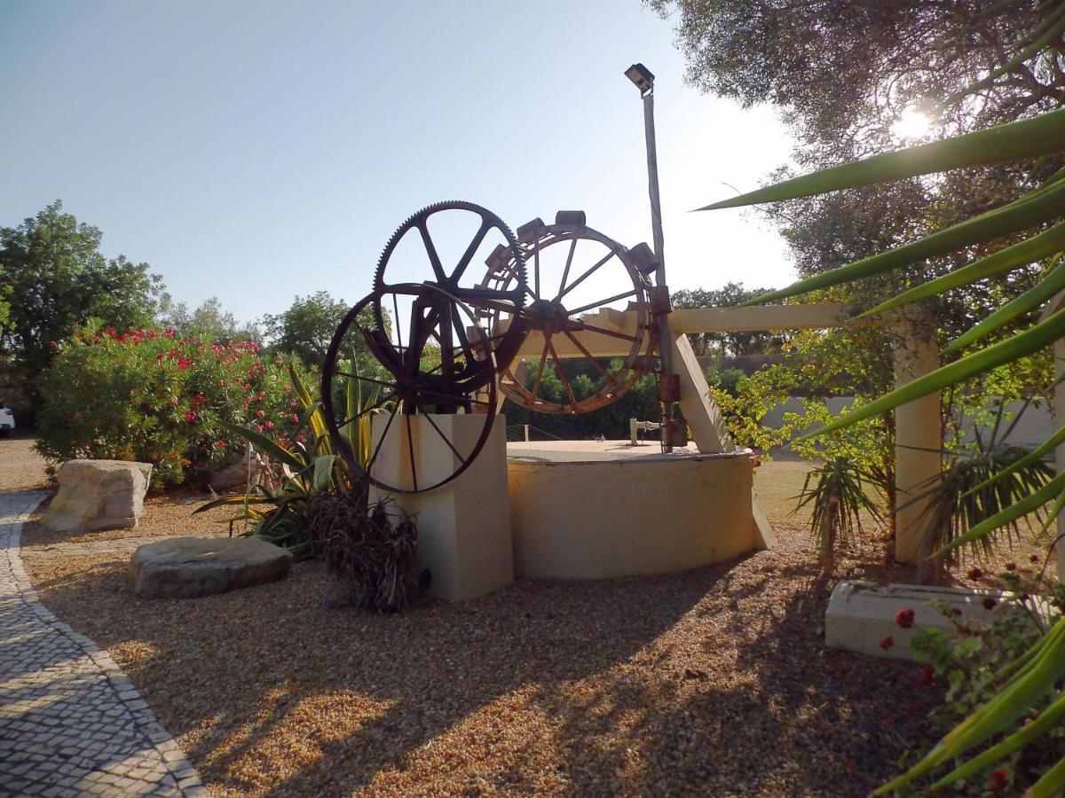 モンカラパッショ Quinta Pereiro Tropic Garden, Algarve Bed & Breakfast エクステリア 写真