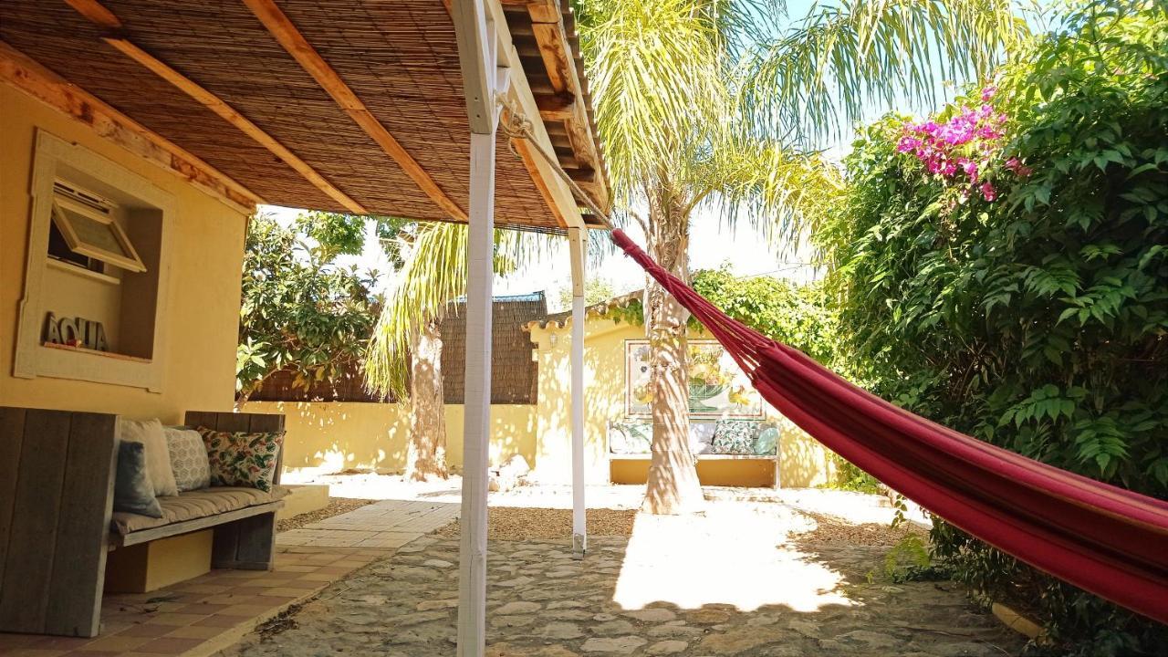 モンカラパッショ Quinta Pereiro Tropic Garden, Algarve Bed & Breakfast エクステリア 写真